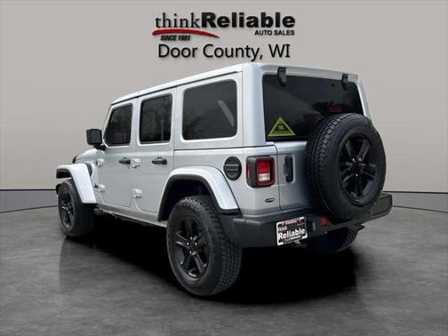 2023 Jeep Wrangler 4-Door Sahara Altitude