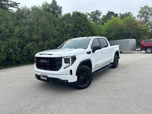 Summit White 2024 GMC Sierra 1500 Elevation
