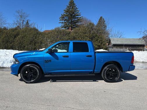 Hydro Blue Pearlcoat 2023 RAM 1500 Classic Express