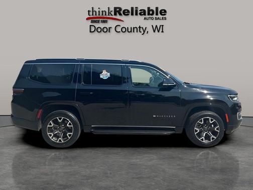 Diamond Black Crystal Pearlcoat 2024 Jeep Wagoneer Series III 4x4
