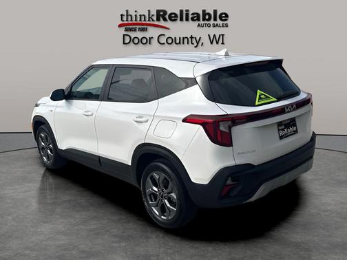 Snow White Pearl 2026 Kia Seltos LX