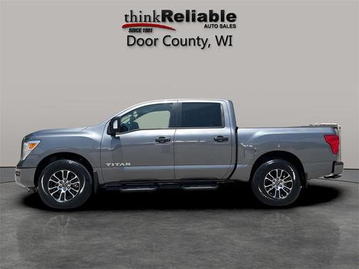 2024 Nissan Titan SV