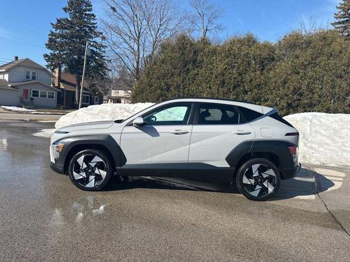 2024 Hyundai KONA Limited