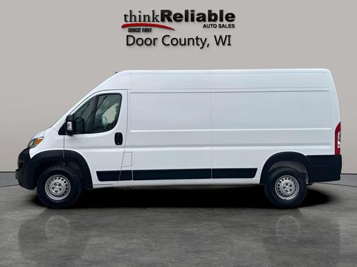 Bright White Clearcoat 2024 RAM ProMaster 2500 Tradesman