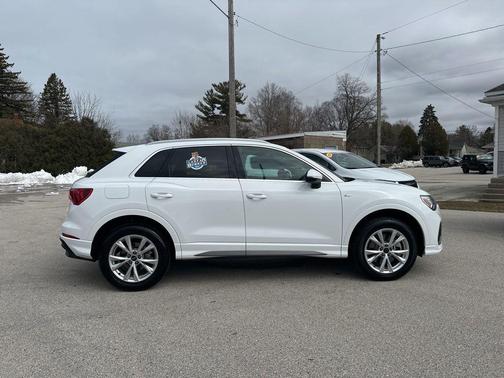 White 2025 Audi Q3 Premium 45 TFSI S line quattro Tiptronic