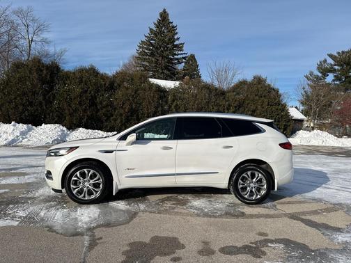 2021 Buick Enclave AWD Avenir