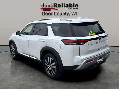 2025 Nissan Pathfinder Platinum 4WD