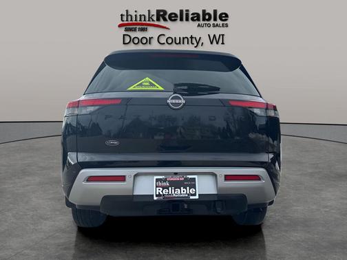 2025 Nissan Pathfinder Platinum 4WD