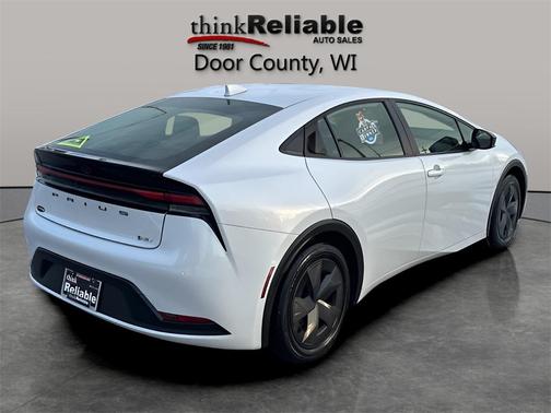 2024 Toyota Prius LE