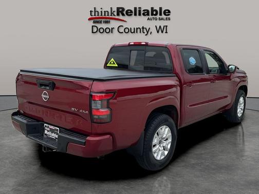 Cardinal Red Tricoat 2022 Nissan Frontier SV