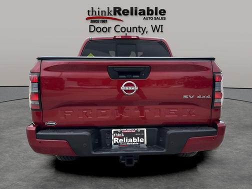 Cardinal Red Tricoat 2022 Nissan Frontier SV