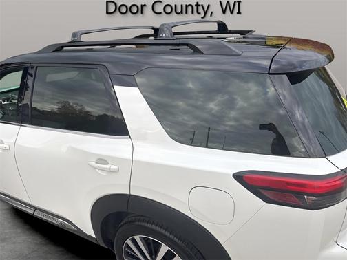 2022 Nissan Pathfinder Platinum 4WD