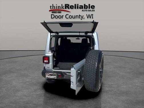 2023 Jeep Wrangler 4-Door Sahara