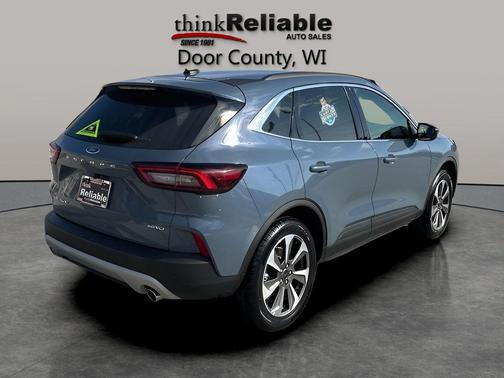 2025 Ford Escape Platinum