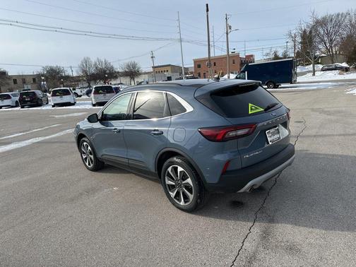2025 Ford Escape Platinum