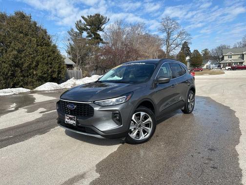 2025 Ford Escape Platinum