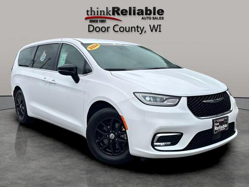 Bright White Clearcoat 2024 Chrysler Pacifica Touring L
