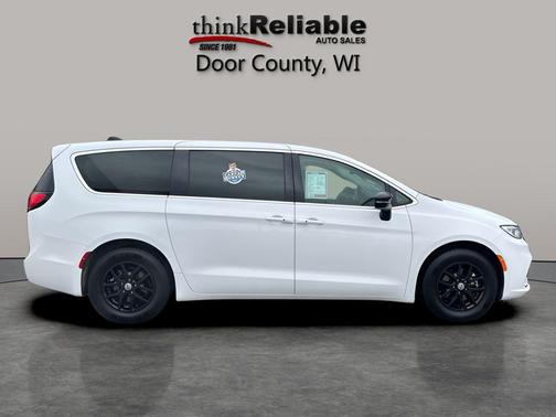 Bright White Clearcoat 2024 Chrysler Pacifica Touring L