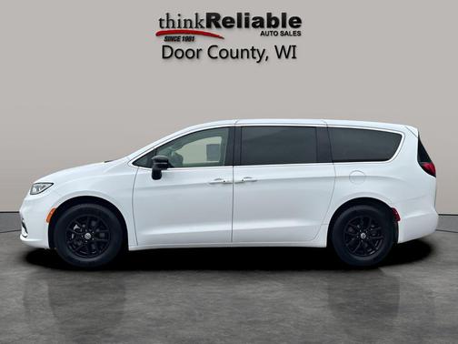 Bright White Clearcoat 2024 Chrysler Pacifica Touring L