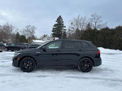 2024 Volkswagen Tiguan 2.0T SE R-Line Black 4MOTION