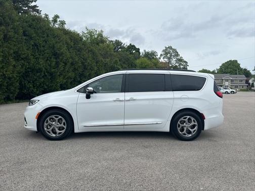 2023 Chrysler Pacifica Limited