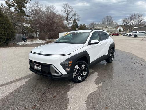 2025 Hyundai KONA SEL
