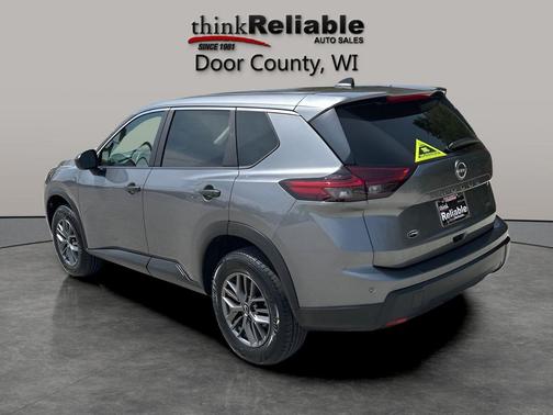 Gun Metallic 2024 Nissan Rogue S