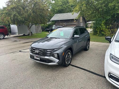 Ecotronic Gray 2025 Hyundai TUCSON SEL