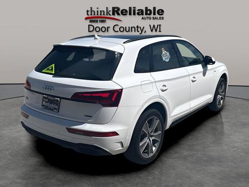 Arkona White 2025 Audi Q5 45 S line Premium