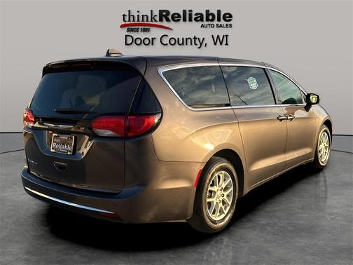 2020 Chrysler Pacifica Touring