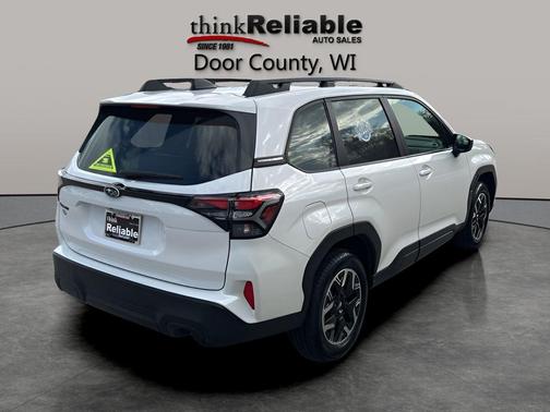 Crystal White Pearl 2025 Subaru Forester Premium