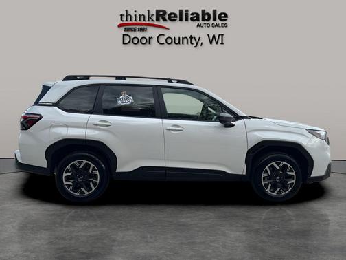 Crystal White Pearl 2025 Subaru Forester Premium