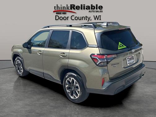 Autumn Green Metallic 2025 Subaru Forester Premium