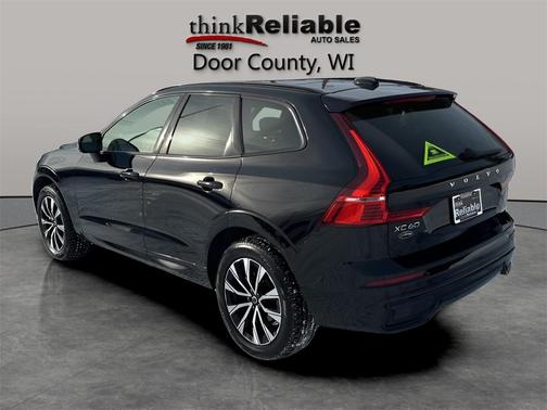 2025 Volvo XC60 B5 Plus