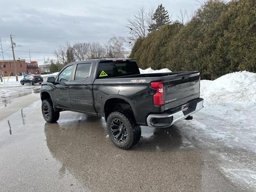 2025 Chevrolet Silverado 1500 LT