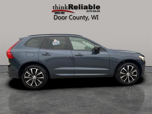 2024 Volvo XC60 B5 Plus Dark Theme