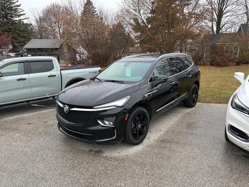 2023 Buick Enclave Essence AWD