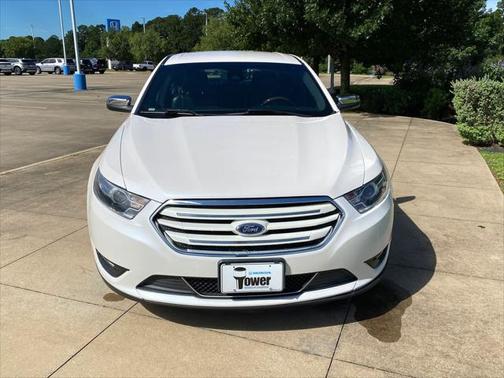 2018 Ford Taurus Limited