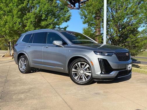 2024 Cadillac XT6 Premium Luxury FWD