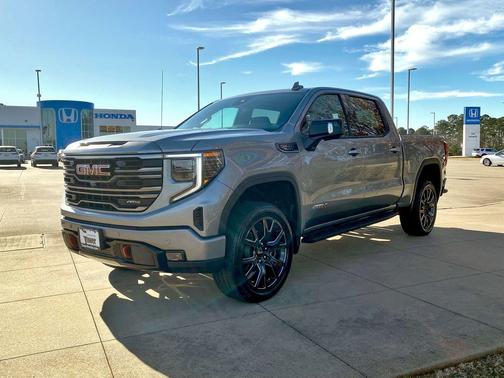 2024 GMC Sierra 1500 AT4