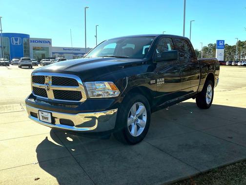2023 RAM 1500 Classic SLT