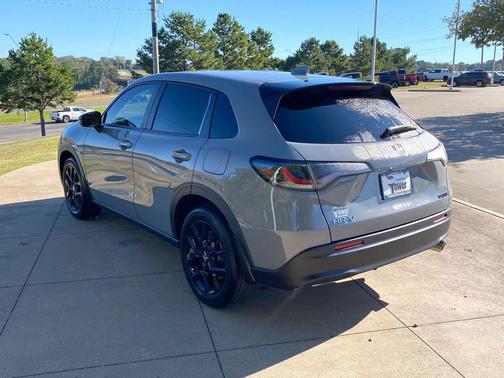 2025 Honda HR-V 2WD Sport