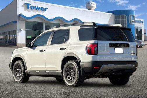 Platinum White Pearl 2026 Honda Passport AWD TrailSport Blackout