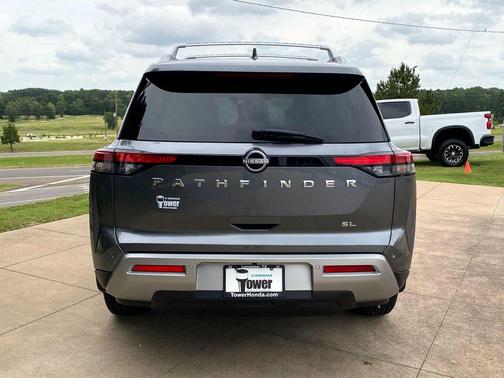 Gun Metallic 2025 Nissan Pathfinder SL FWD