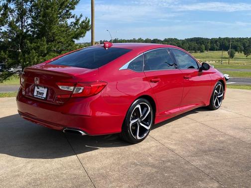 Radiant Red Metallic 2019 Honda Accord Sport