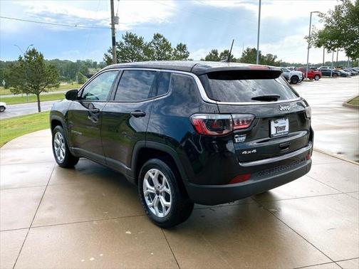 2025 Jeep Compass Sport