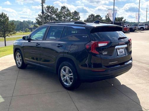 Ebony Twilight Metallic 2024 GMC Terrain SLE