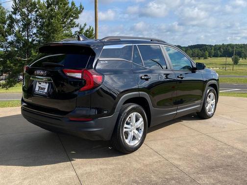 Ebony Twilight Metallic 2024 GMC Terrain SLE