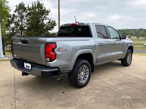 2023 Chevrolet Colorado LT