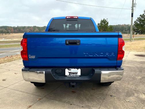 2018 Toyota Tundra SR5